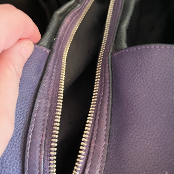 COACH 36468 Edie 31 Shoulder Bag In Pebble Leather - VIOLET/SILVER - Picture 5 of 12